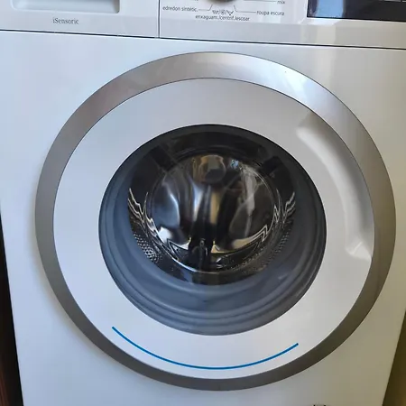 Perfect Near Airport A *