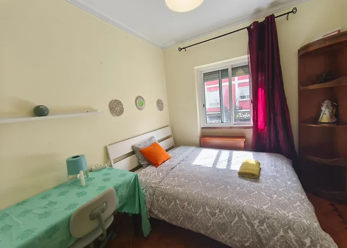 Perfect Near Airport A * Lissabon